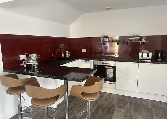דירה - Sleeps 2 - Pets - Parking - Wifi