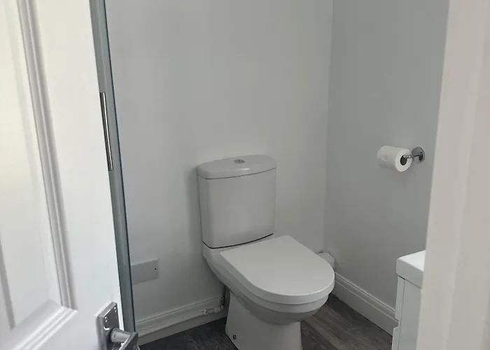 דירה - Sleeps 2 - Pets - Parking - Wifi יורק
